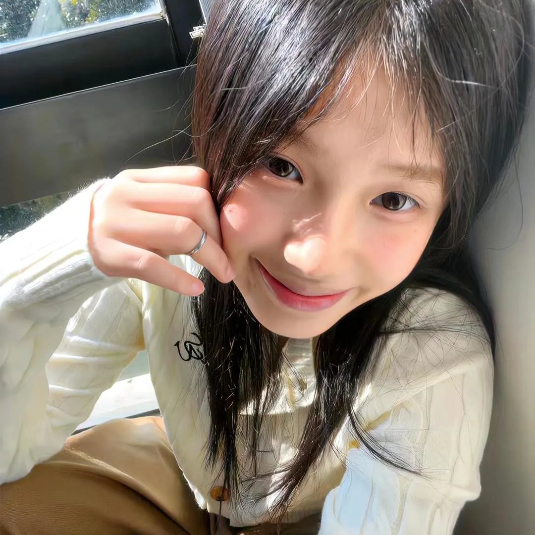 娜芙蒂蒂,太阳的女儿